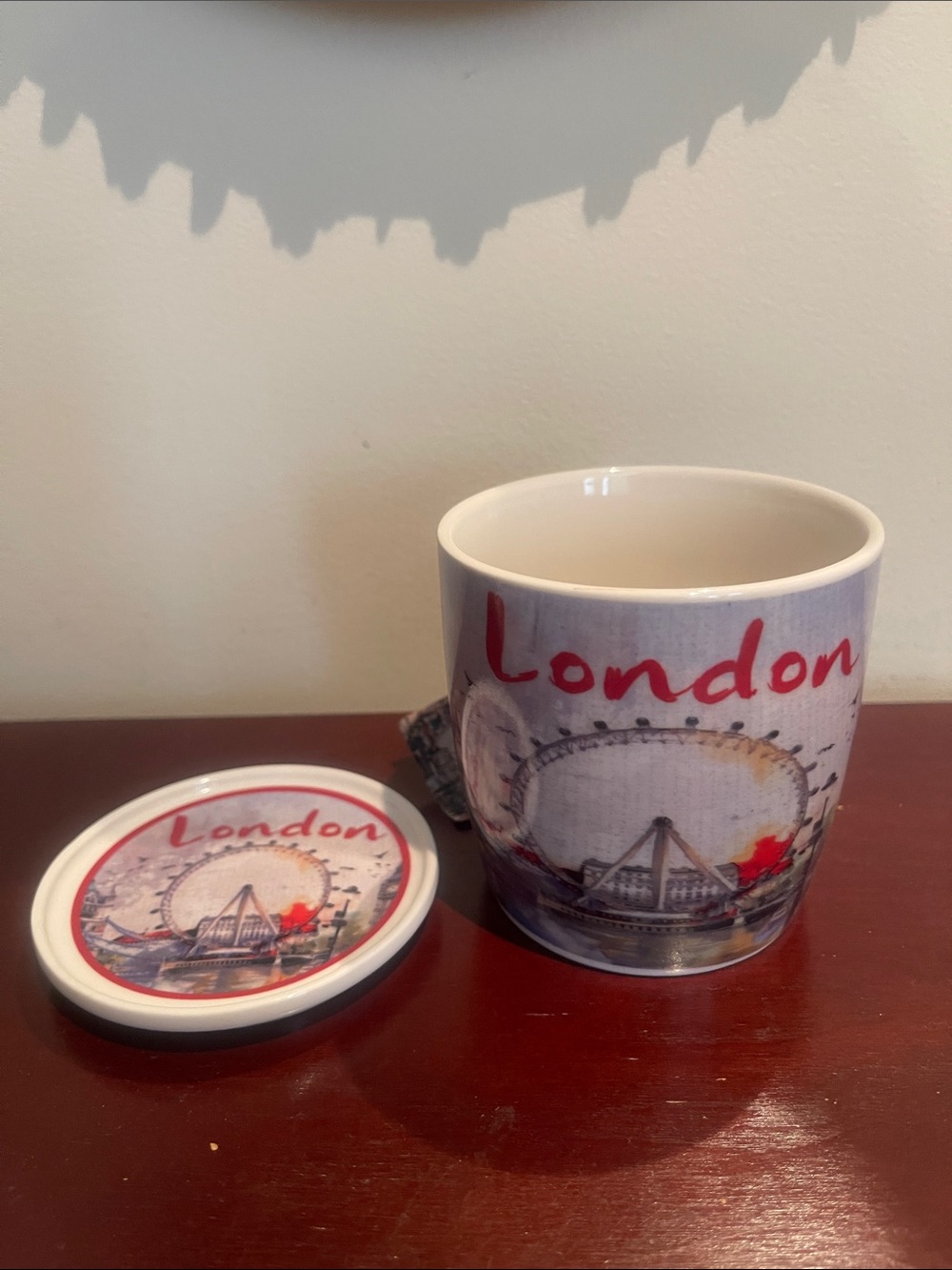Union Jack Big Ben and London Ceramic Mug Set (2) with Matching Coasters - Picture 5 of 6